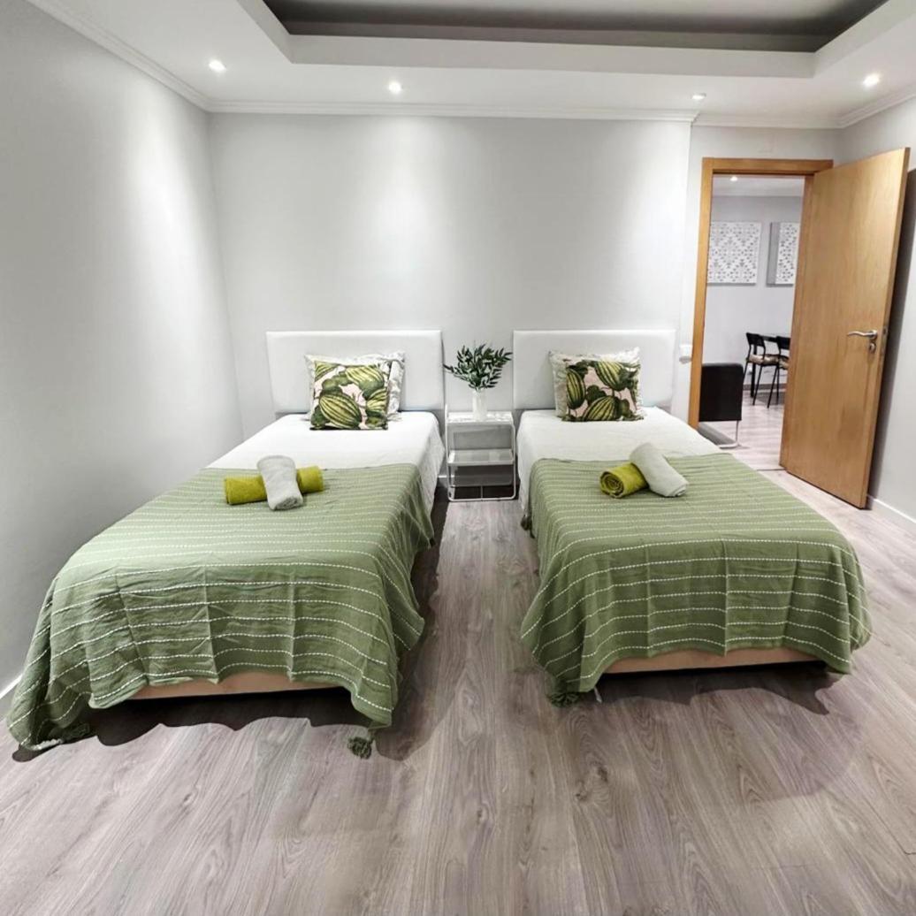 Holiday Apartment Afonso III Faro Exterior photo
